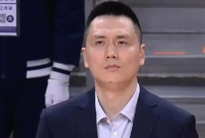 开云登录入口-总决赛最大悬案：白边人间蒸发远比脚伤复杂，谁在拿球迷信仰当筹码？|哈桑·怀特塞德|哈桑-怀特塞德|俱乐部|球员|伤病_新浪体育_新浪新闻
